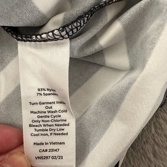 Talbots Blouse 2X 2XL Petite Square Neck Black White Stripe Silky 3/4 Sleeves - Picture 5 of 5